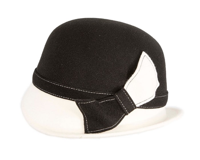 Black and Cream two-tone winter fashion hat - Image 4