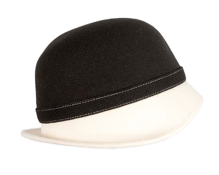 Black and Cream two-tone winter fashion hat - Image 3