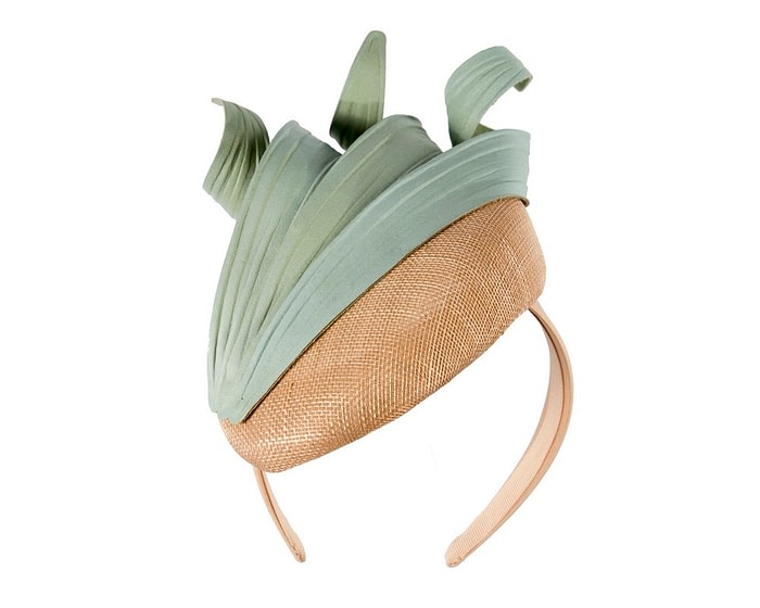 Bespoke nude & green racing fascinator by Fillies Collection - Image 2