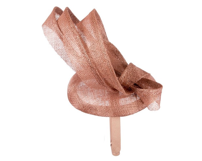 Tall tan sinamay fascinator by Max Alexander - Image 4