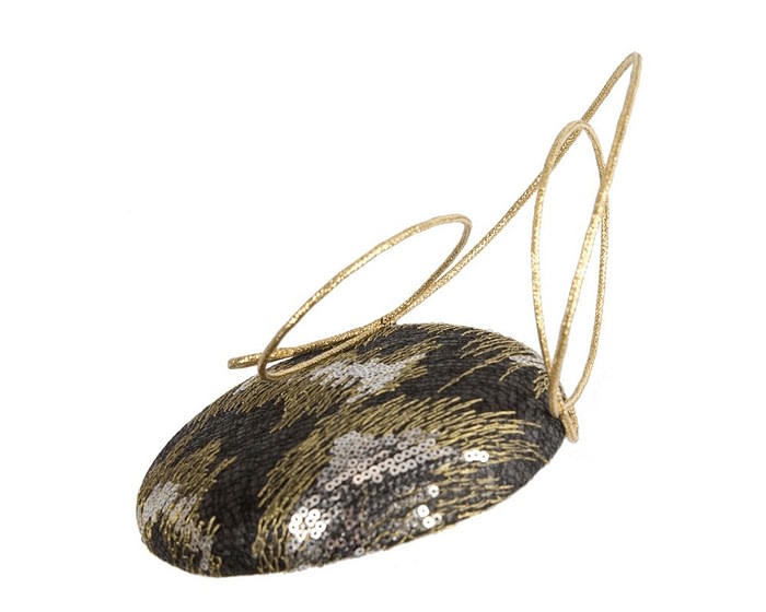 Black & Gold fascinator by Fillies Collection - Image 5