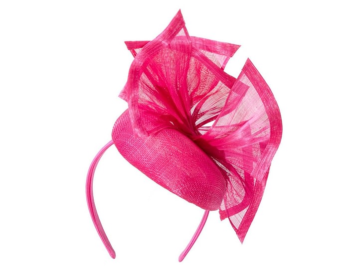 Bespoke fuchsia racing pillbox fascinator by Fillies Collection - Image 6