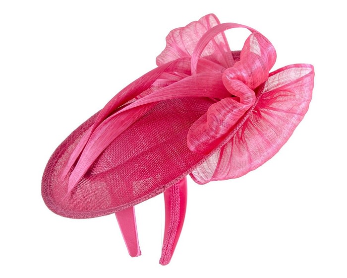 Bespoke fuchsia sinamay fascinator with bow by Fillies Collection - Image 4