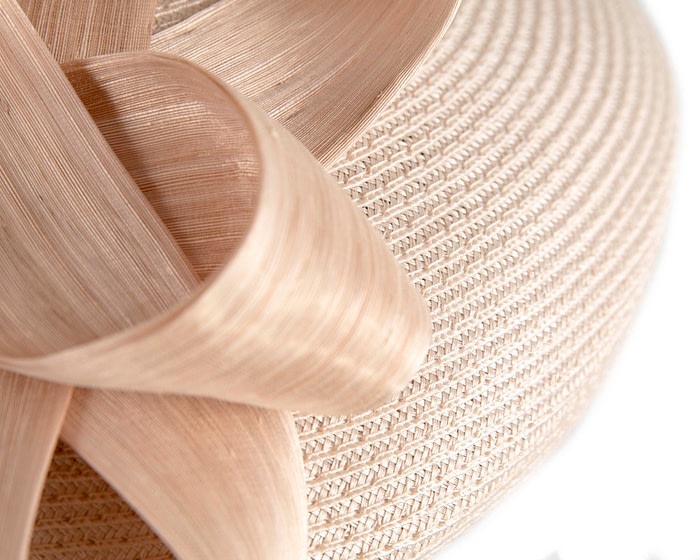 Beige beret hat with loops by Max Alexander - Image 5