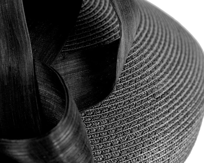 Black beret hat with loops by Max Alexander - Image 5