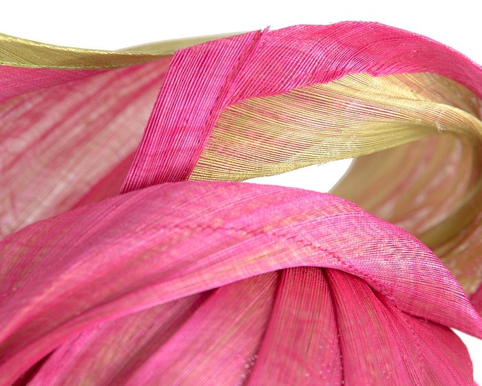 Bespoke fuchsia & lime racing fascinator by Fillies Collection - Image 5