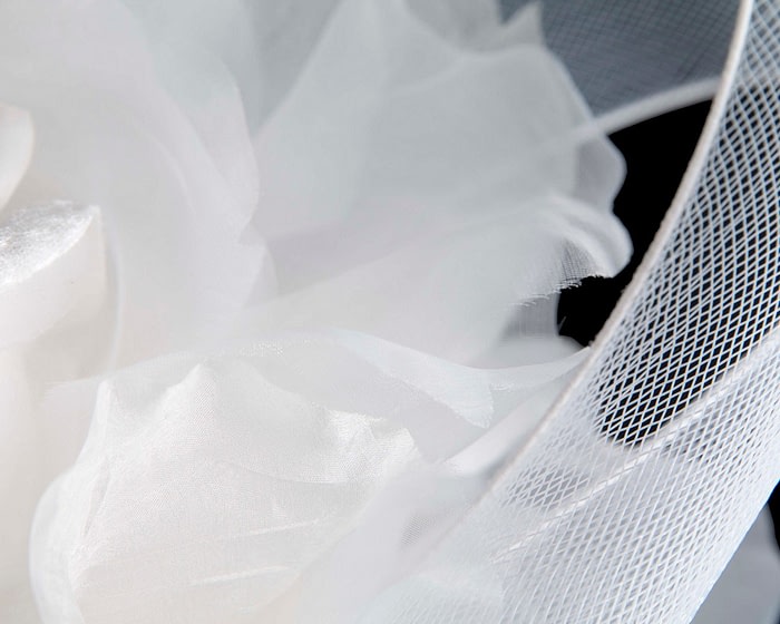 Large white fascinator with flower by Fillies Collection - Image 5