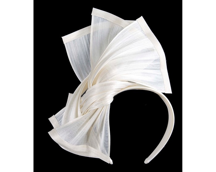 Cream twists of silk abaca fascinator by Fillies Collection - Image 2