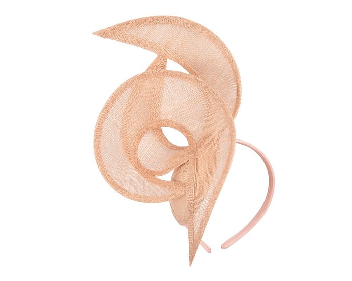 Edgy nude sinamay fascinator by Max Alexander - Image 2