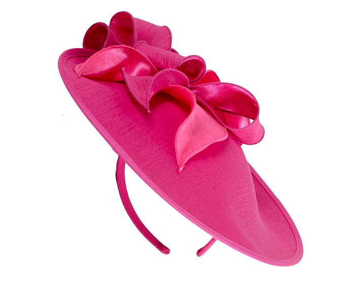 Exquisite Fuchsia fascinator by Max Alexander - Image 3
