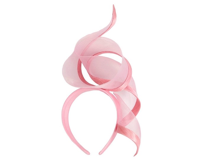 Twisted dusty pink racing fascinator by Fillies Collection - Image 4