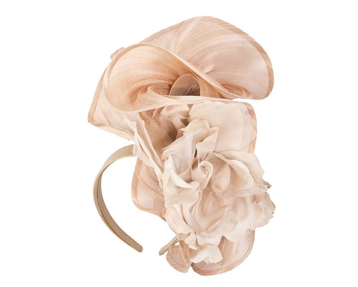 Nude racing fascinator by Fillies Collection