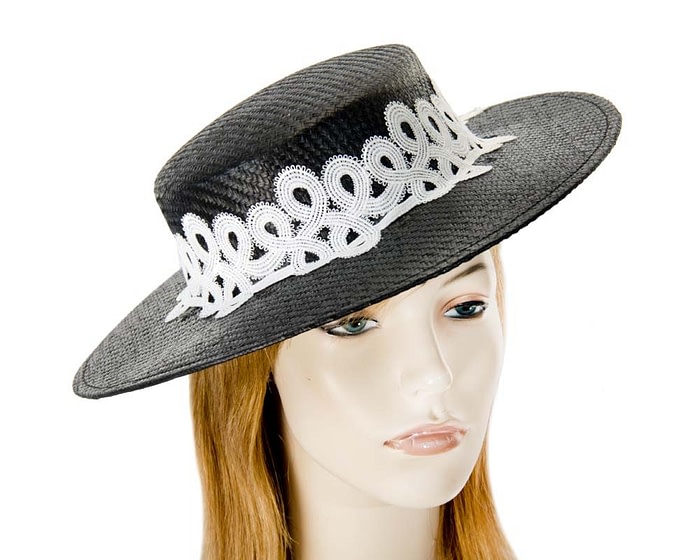 Fascinators Online - Black & white fashionable boater hat with lace