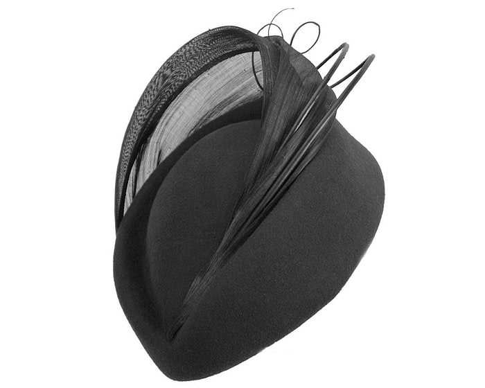 Fascinators Online - Black felt ladies fashion beret hat with feather by Fillies Collection