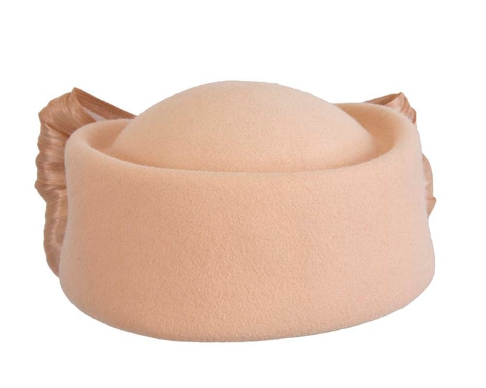 Fascinators Online - Beige felt ladies fashion beret hat with bow by Fillies Collection