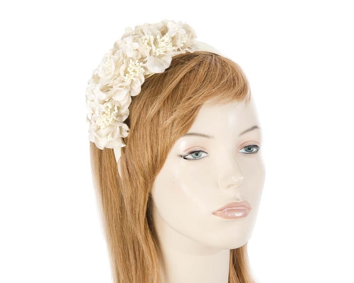 Fascinators Online - Racing fascinator - Cream flowers on headband by Max Alexander
