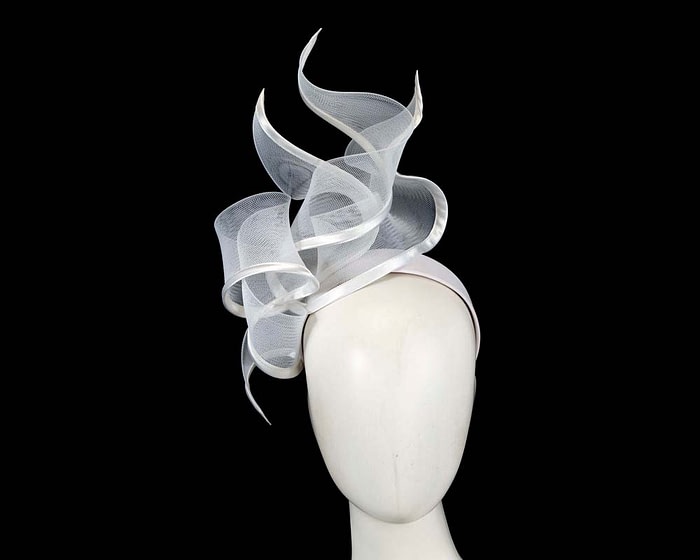 Fascinators Online - Bespoke large white racing fascinator by Fillies Collection