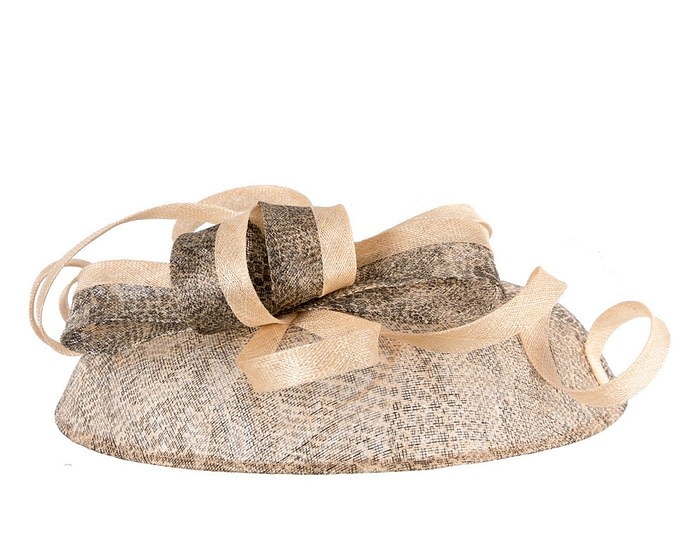 Fascinators Online - Wide brim sinamay fascinator hat