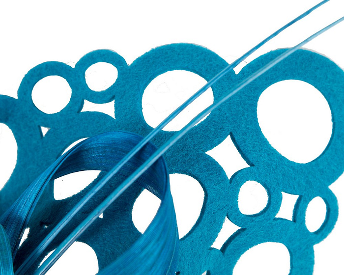Fascinators Online - Blue laser-cut fascinator with long feathers