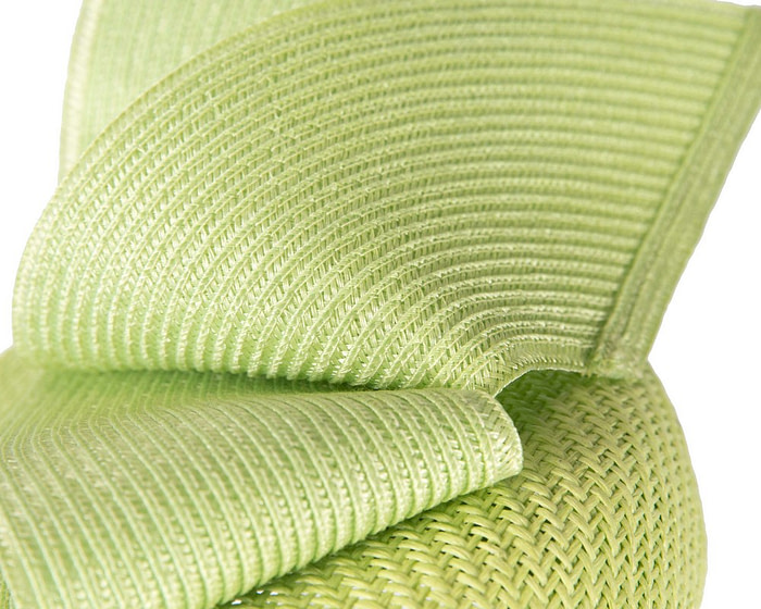 Lime green pillbox fascinator by Fillies Collection - Image 4