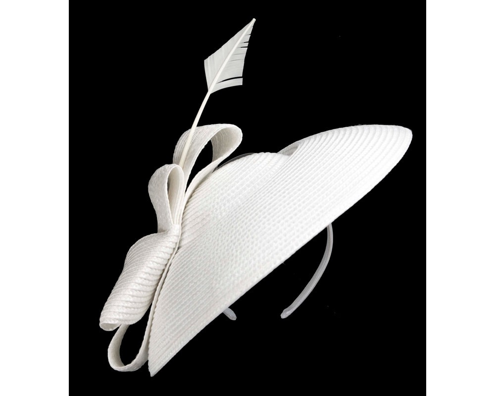 White "saucer" fascinator hat by Max Alexander - Hats From OZ White "saucer" fascinator hat by Max Alexander - Image 5