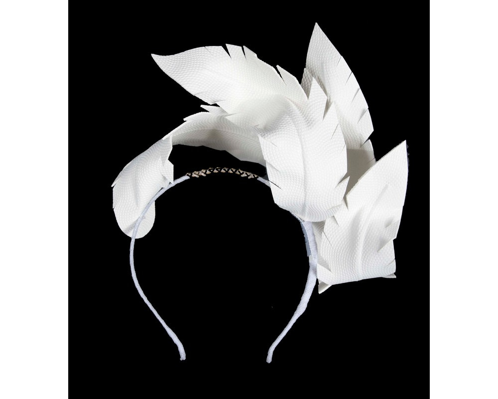 Bespoke white fascinator by BELIEVERA - Hats From OZ Bespoke white fascinator by BELIEVERA - Image 4