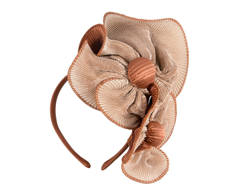 Nude & Tan racing fascinator by Max Alexander - Hats From OZ Nude & Tan racing fascinator by Max Alexander - Image 2