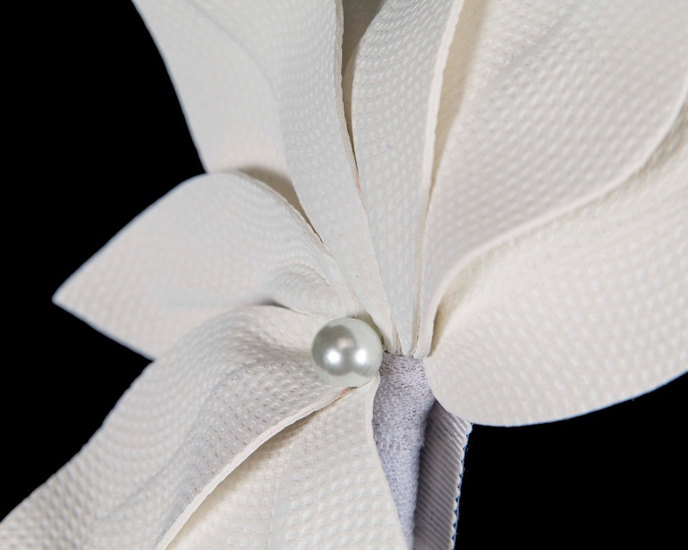 White Leather flower headband by BELIEVERA - Hats From OZ White Leather flower headband by BELIEVERA - Image 3