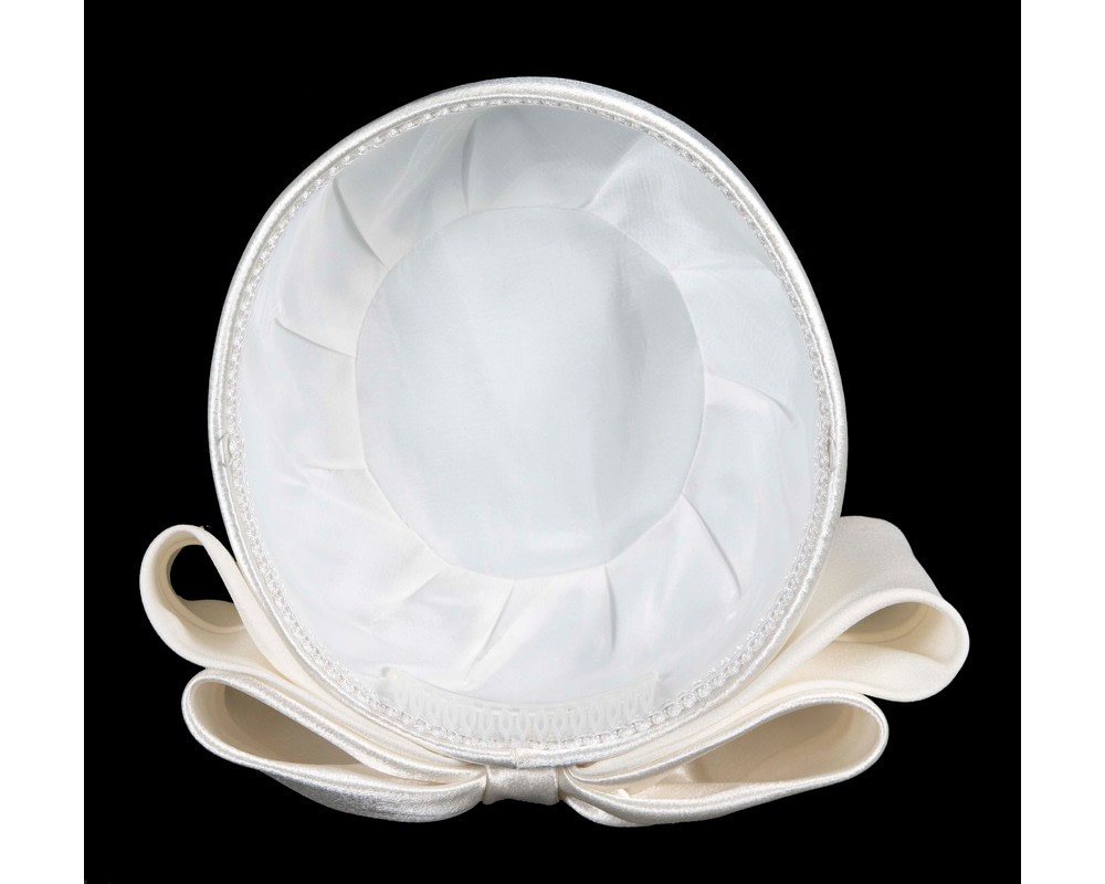 Exclusive large cream pillbox hat by Cupids Millinery - Hats From OZ Exclusive large cream pillbox hat by Cupids Millinery - Image 5