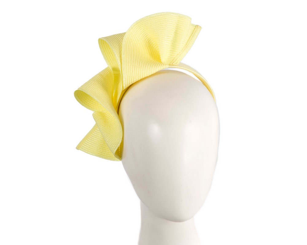 Large light yellow wave racing fascinator by Max Alexander - Hats From OZ | MA955LY Large light yellow wave racing fascinator by Max Alexander - Hats From OZ