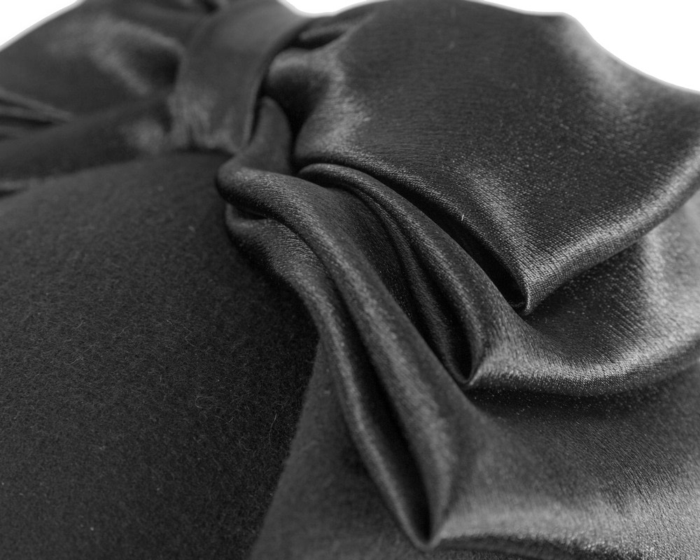 Black felt beret with bow by Fillies Collection - Hats From OZ Black felt beret with bow by Fillies Collection - Image 5