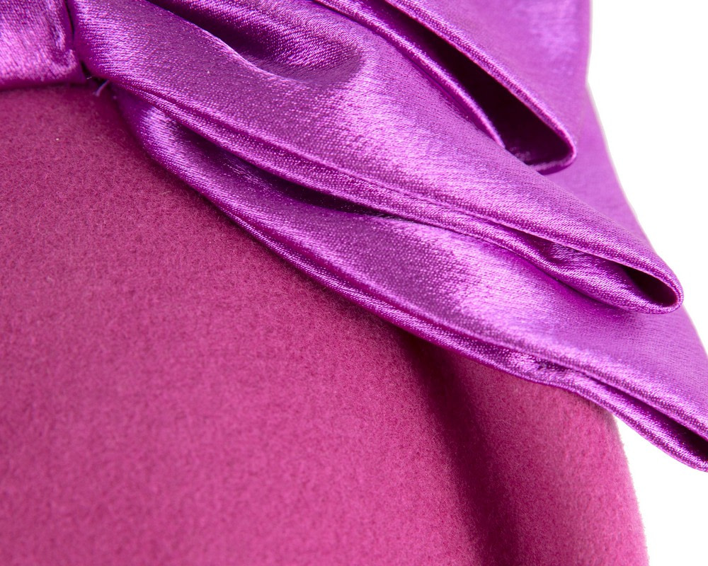 Fuchsia felt beret with bow by Fillies Collection - Hats From OZ Fuchsia felt beret with bow by Fillies Collection - Image 5