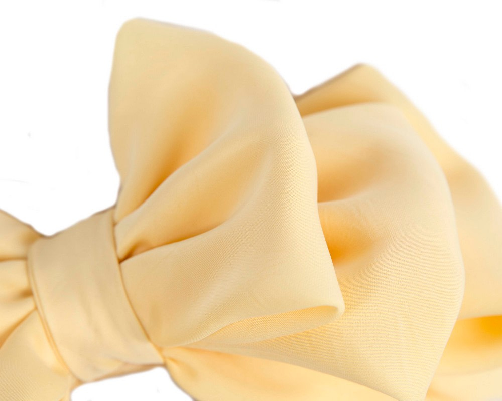 Limited edition light yellow bow fascinator - Hats From OZ Limited edition light yellow bow fascinator - Image 3