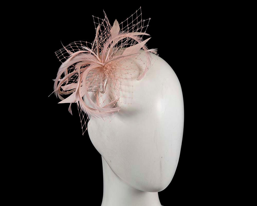 Pink fascinator custom made by Cupids Millinery - Hats From OZ UK | 4825PI Pink fascinator custom made by Cupids Millinery - Hats From OZ UK