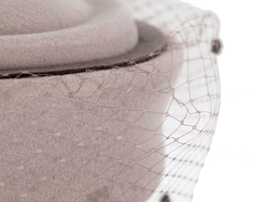 Large grey beret hat with face veil by Fillies Collection - Hats From OZ UK Large grey beret hat with face veil by Fillies Collection - Image 4