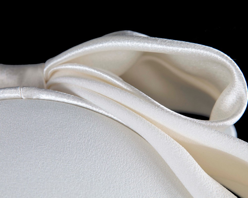 Exclusive large cream pillbox hat by Cupids Millinery - Hats From OZ UK Exclusive large cream pillbox hat by Cupids Millinery - Image 6