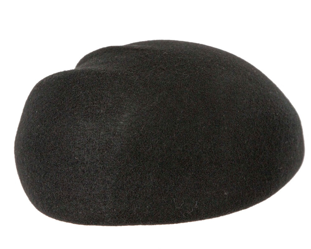 Black winter felt beret by Max Alexander - Hats From OZ UK Black winter felt beret by Max Alexander - Image 3