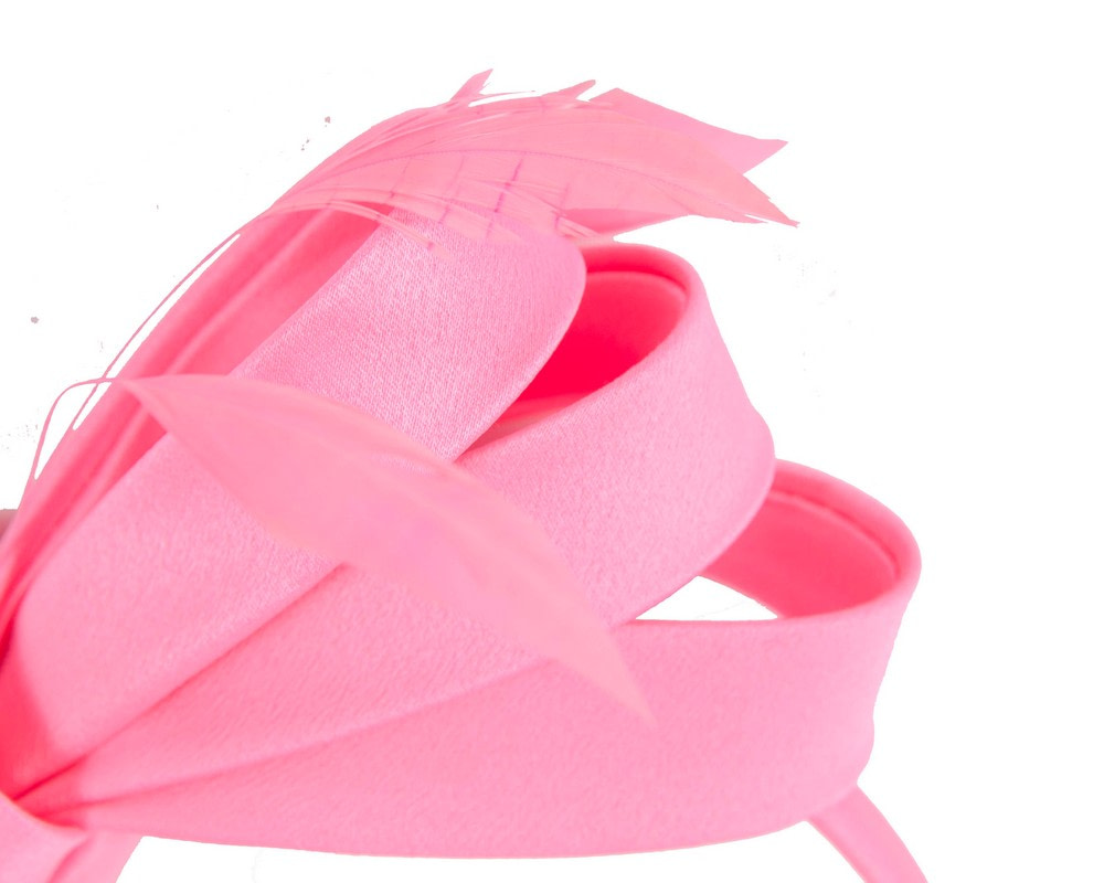 Hot pink bow racing fascinator by Max Alexander - Hats From OZ UK Hot pink bow racing fascinator by Max Alexander - Image 3