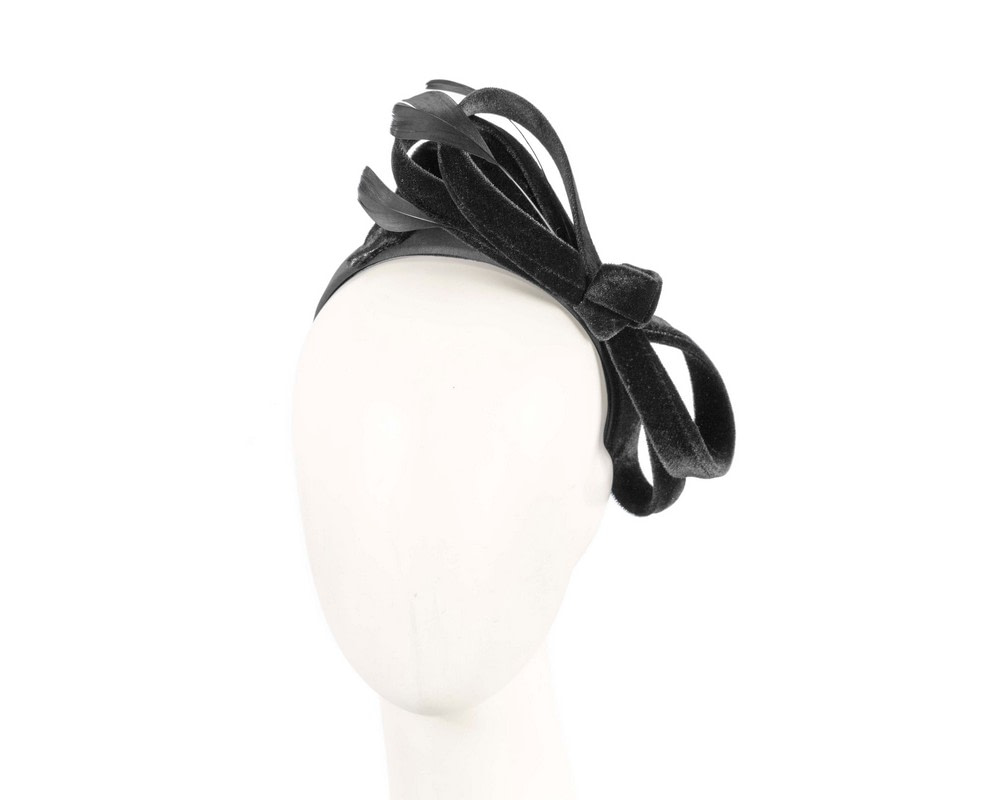Black velvet bow racing fascinator by Max Alexander - Hats From OZ UK
