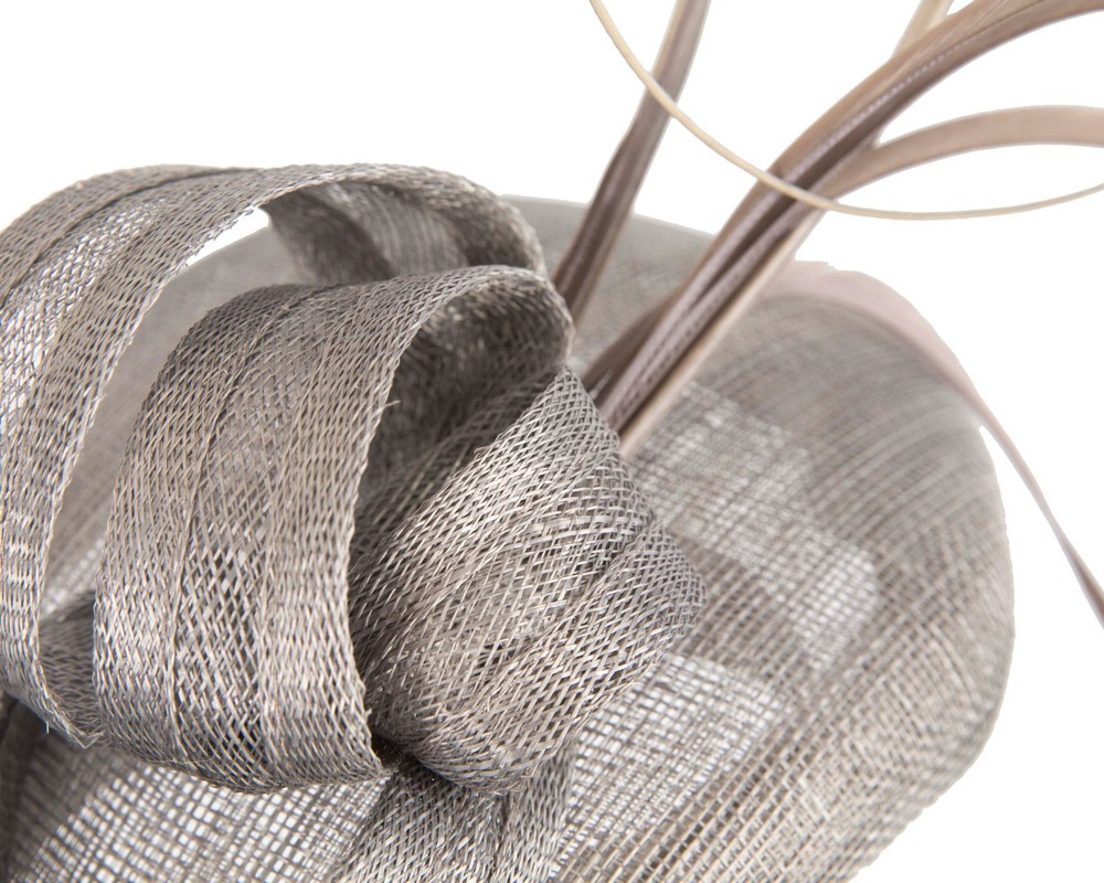 Silver sinamay pillbox fascinator by Max Alexander - Hats From OZ UK Silver sinamay pillbox fascinator by Max Alexander - Image 5