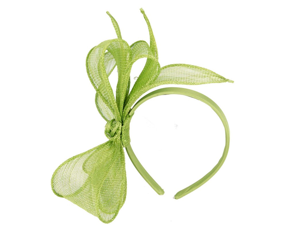 Max Alexander green sinamay bow fascinator - Hats From OZ UK Max Alexander green sinamay bow fascinator - Image 2