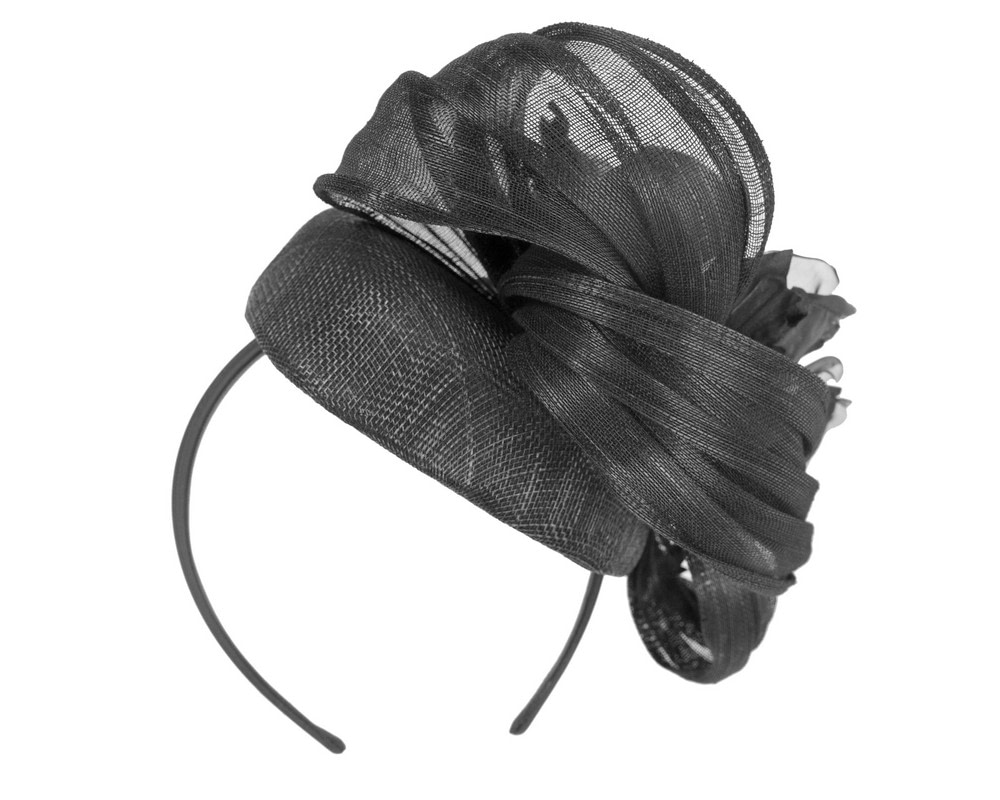 Astonishing black pillbox racing fascinator by Fillies Collection - Hats From OZ UK Astonishing black pillbox racing fascinator by Fillies Collection - Image 6