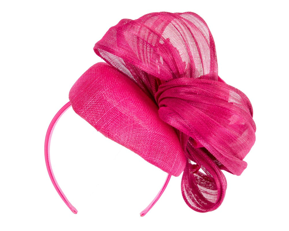 Astonishing fuchsia pillbox racing fascinator by Fillies Collection - Hats From OZ UK Astonishing fuchsia pillbox racing fascinator by Fillies Collection - Image 6