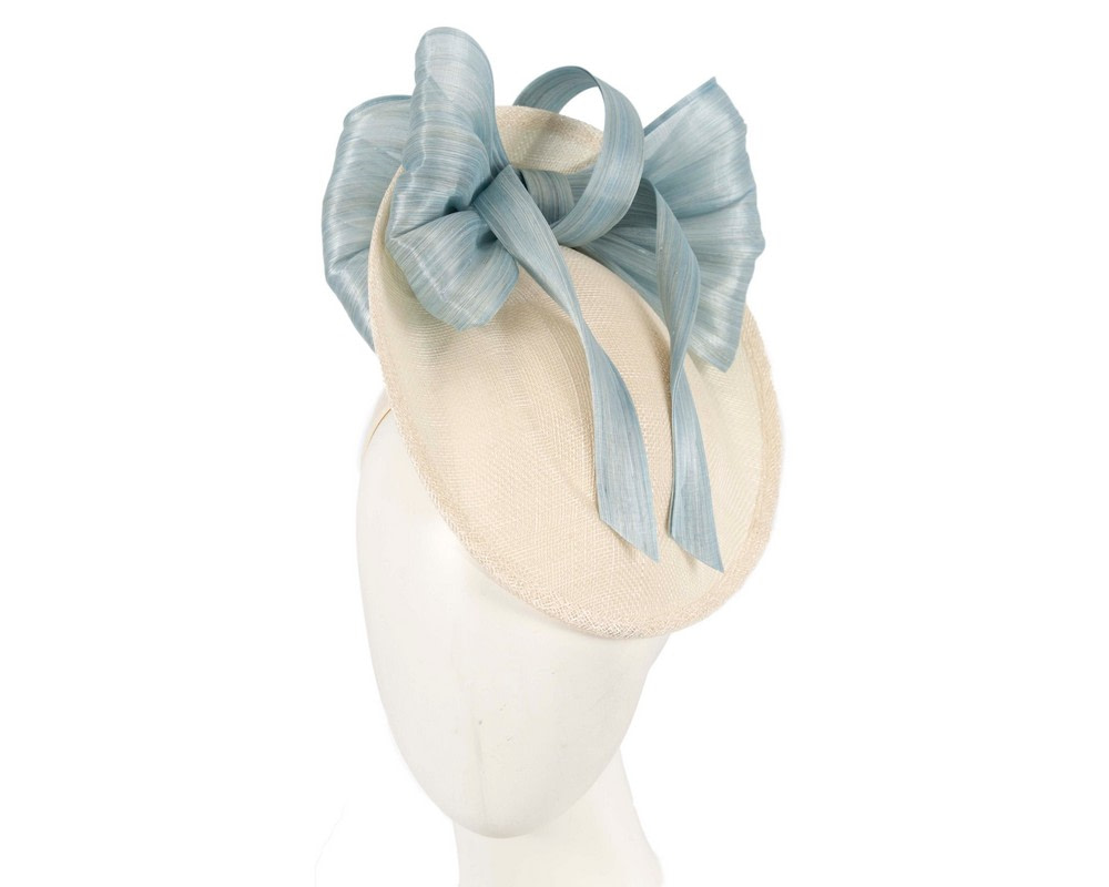 Cream & blue fascinator with bow by Fillies Collection - Hats From OZ UK | S252CBL Cream & blue fascinator with bow by Fillies Collection - Hats From OZ UK
