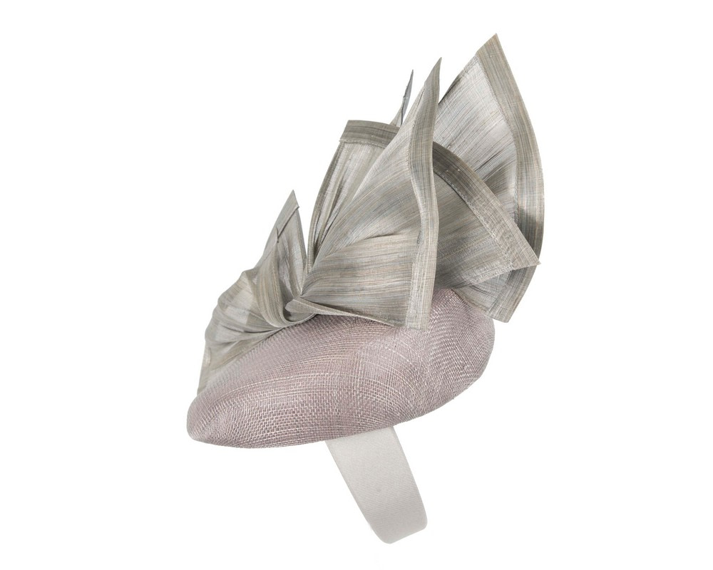 Bespoke silver racing fascinator by Fillies Collection - Hats From OZ UK Bespoke silver racing fascinator by Fillies Collection - Image 3