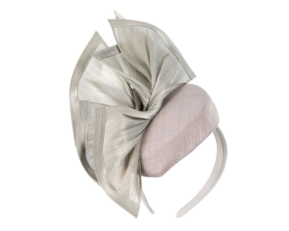 Bespoke silver racing fascinator by Fillies Collection - Hats From OZ UK Bespoke silver racing fascinator by Fillies Collection - Image 2