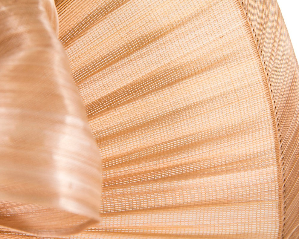 Large nude jinsin racing fascinator by Fillies Collection - Hats From OZ UK Large nude jinsin racing fascinator by Fillies Collection - Image 5