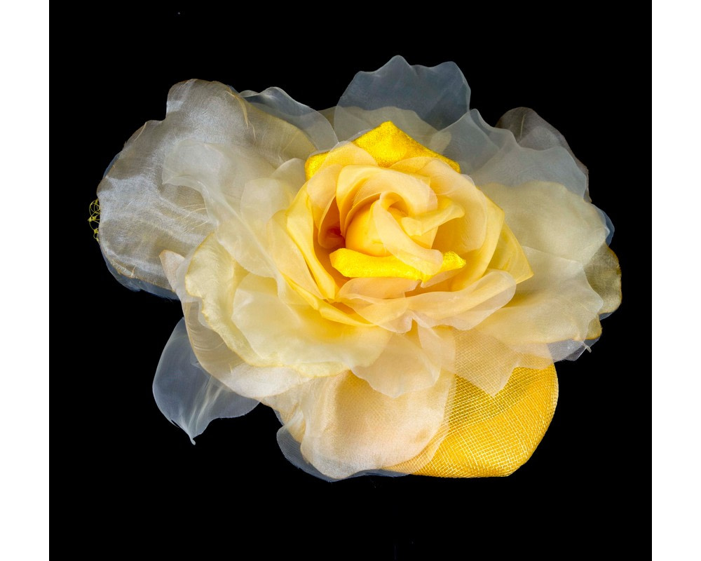 Yellow flower pillbox fascinator by Fillies Collection - Hats From OZ UK Yellow flower pillbox fascinator by Fillies Collection - Image 2