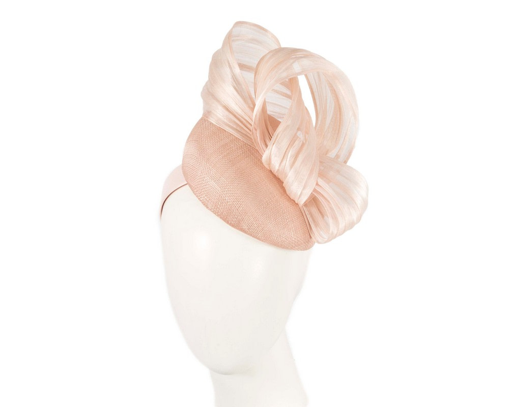 Blush pink pillbox fascinator with silk abaca bow by Fillies Collection - Hats From OZ UK | S307PI Blush pink pillbox fascinator with silk abaca bow by Fillies Collection - Hats From OZ UK