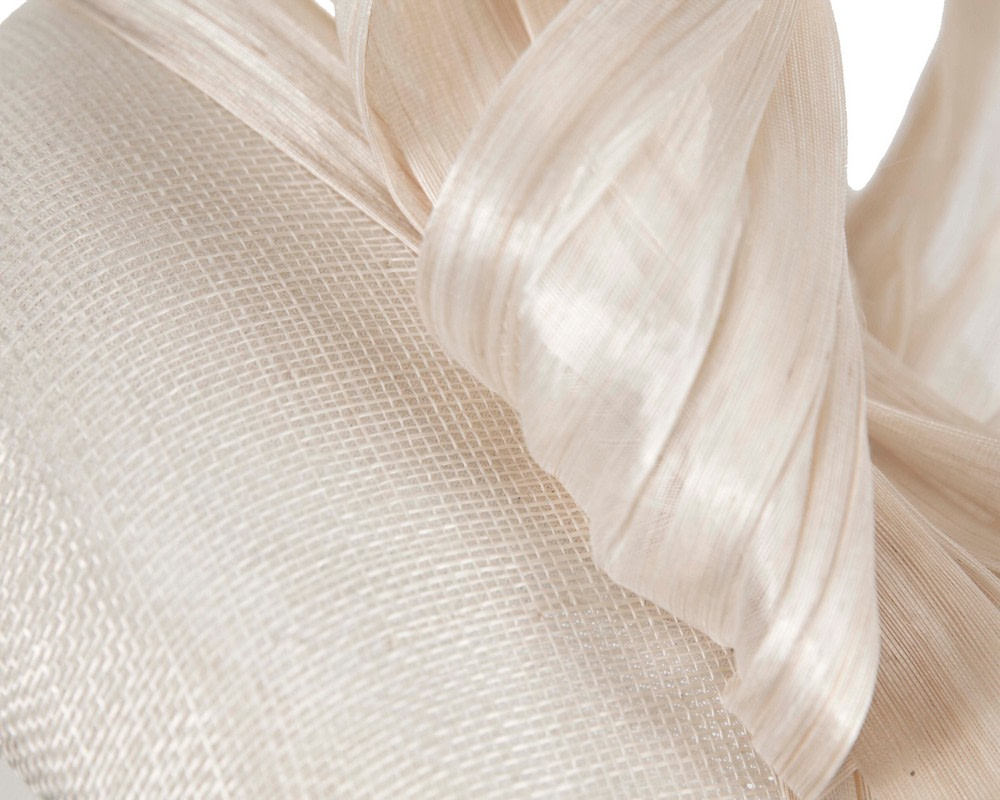 Cream pillbox fascinator with silk abaca bow by Fillies Collection - Hats From OZ UK Cream pillbox fascinator with silk abaca bow by Fillies Collection - Image 5